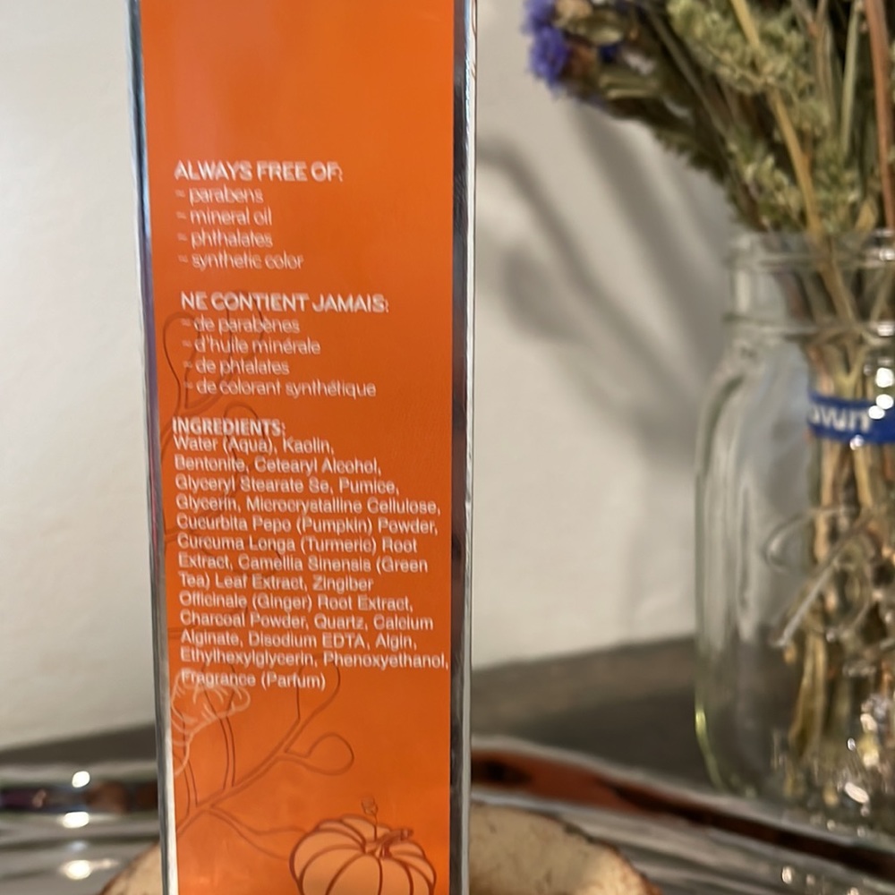 Pumpkin charcoal MASK! - Picture 2 of 4